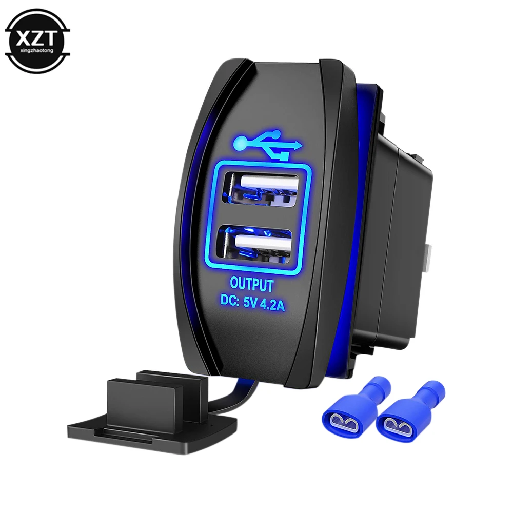 Chargeur de voiture USB universel pour touristes