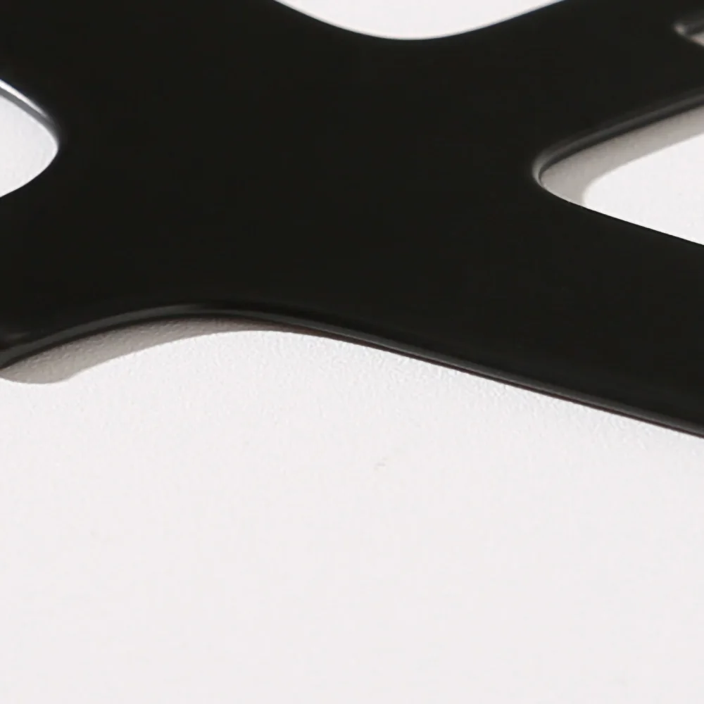 Ensemble de verres à bouteille de vin en métal noir